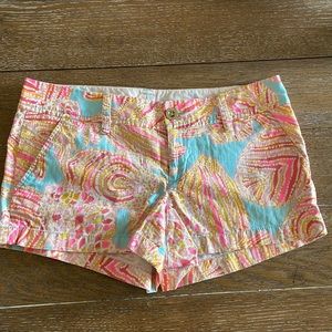Like New Lilly Pulitzer Walsh short